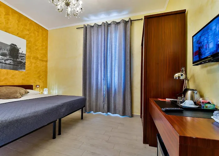 E-room 42 Pensión 3*