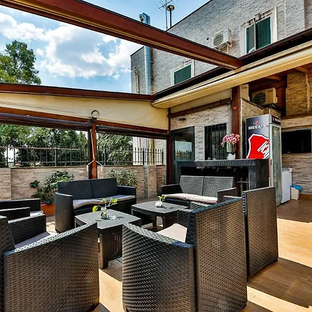 E-room 42 بيت ضيافة روما